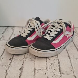 Vans Women's Pink and Charcoal Sneakers